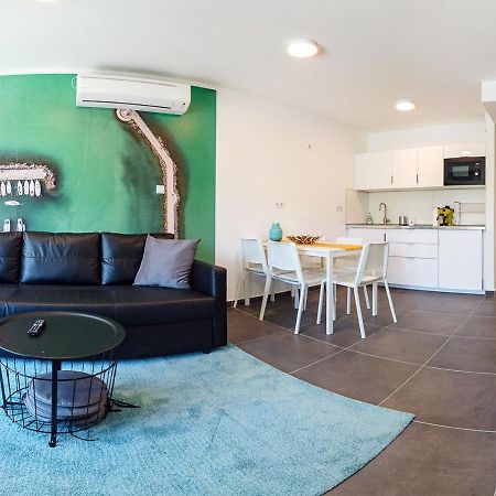 Marina Apartman Hotel Балатонсемеш Экстерьер фото