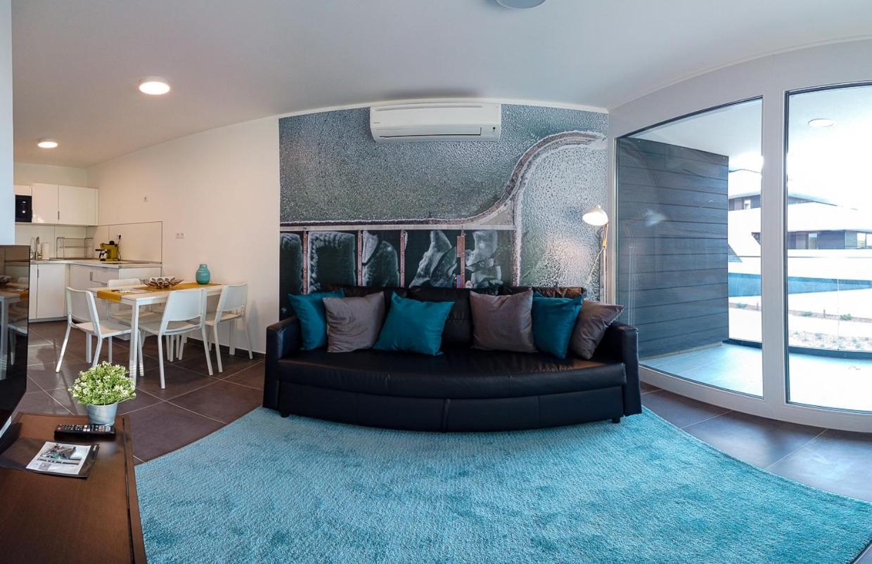 Marina Apartman Hotel Балатонсемеш Экстерьер фото